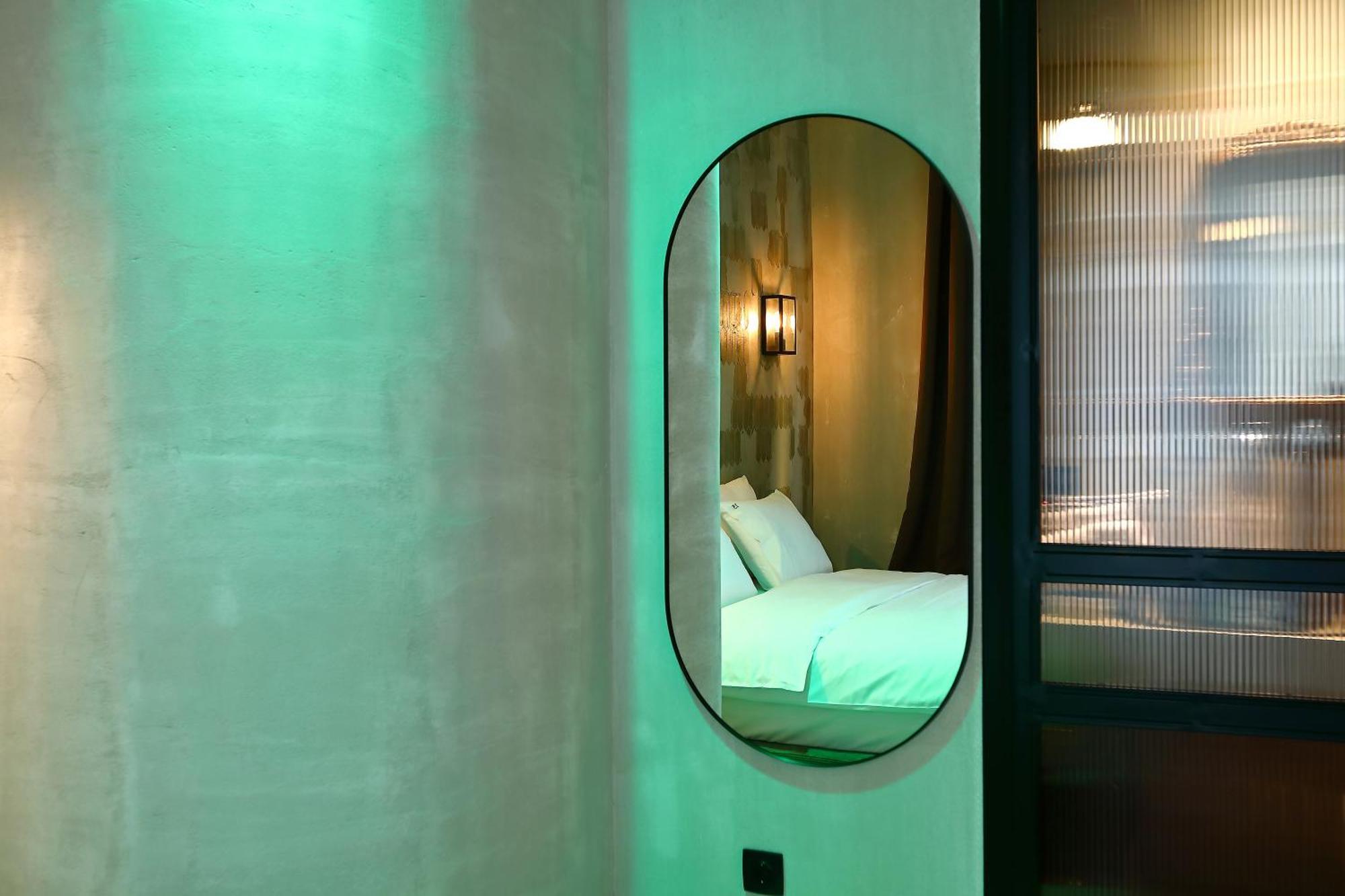 Paradox Apartahotel *